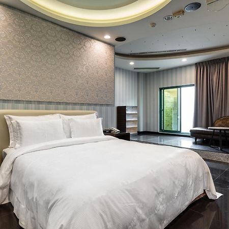 Ohya Chain Boutique Motel-Xinying Buitenkant foto
