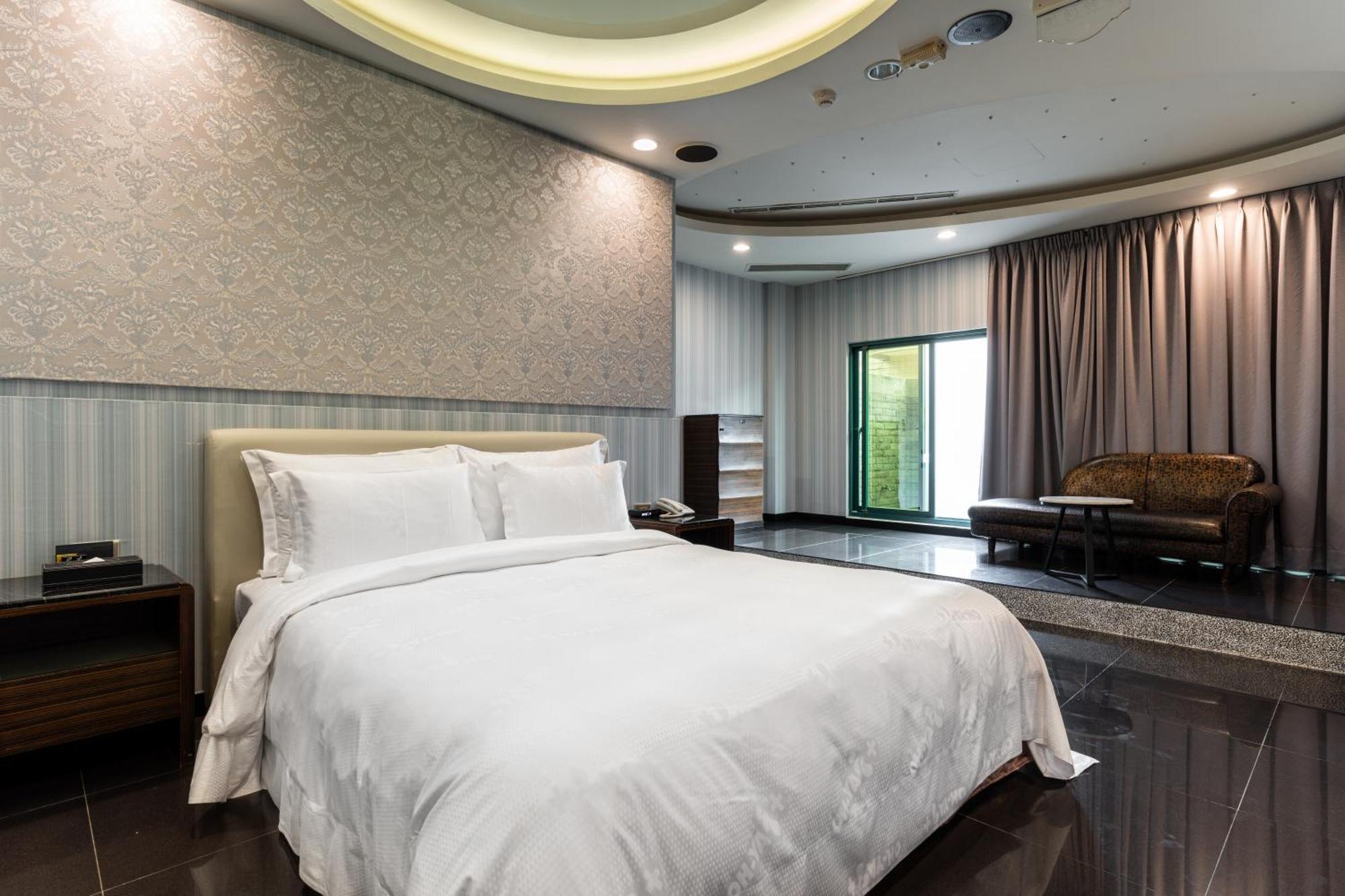 Ohya Chain Boutique Motel-Xinying Buitenkant foto