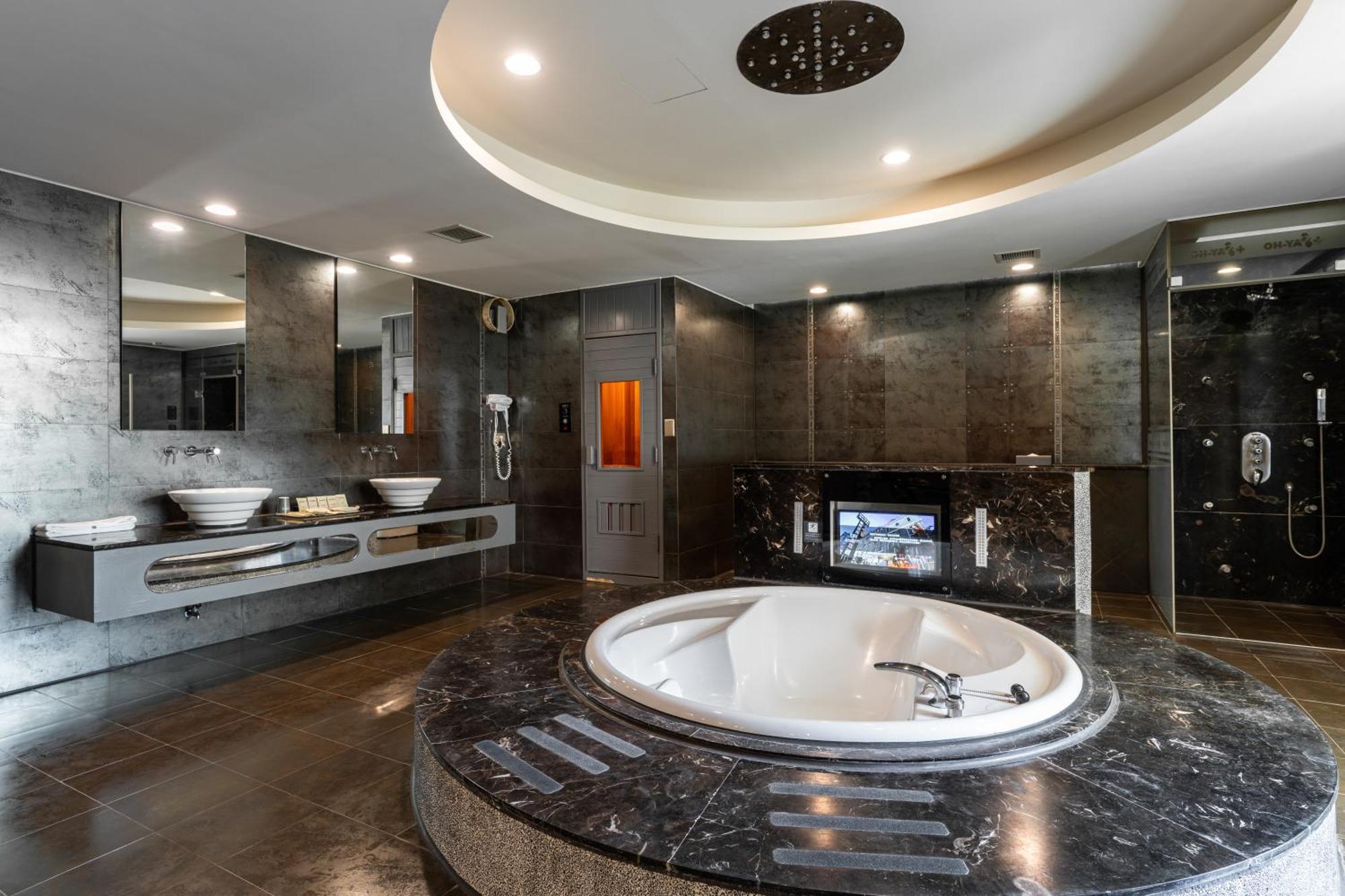 Ohya Chain Boutique Motel-Xinying Buitenkant foto
