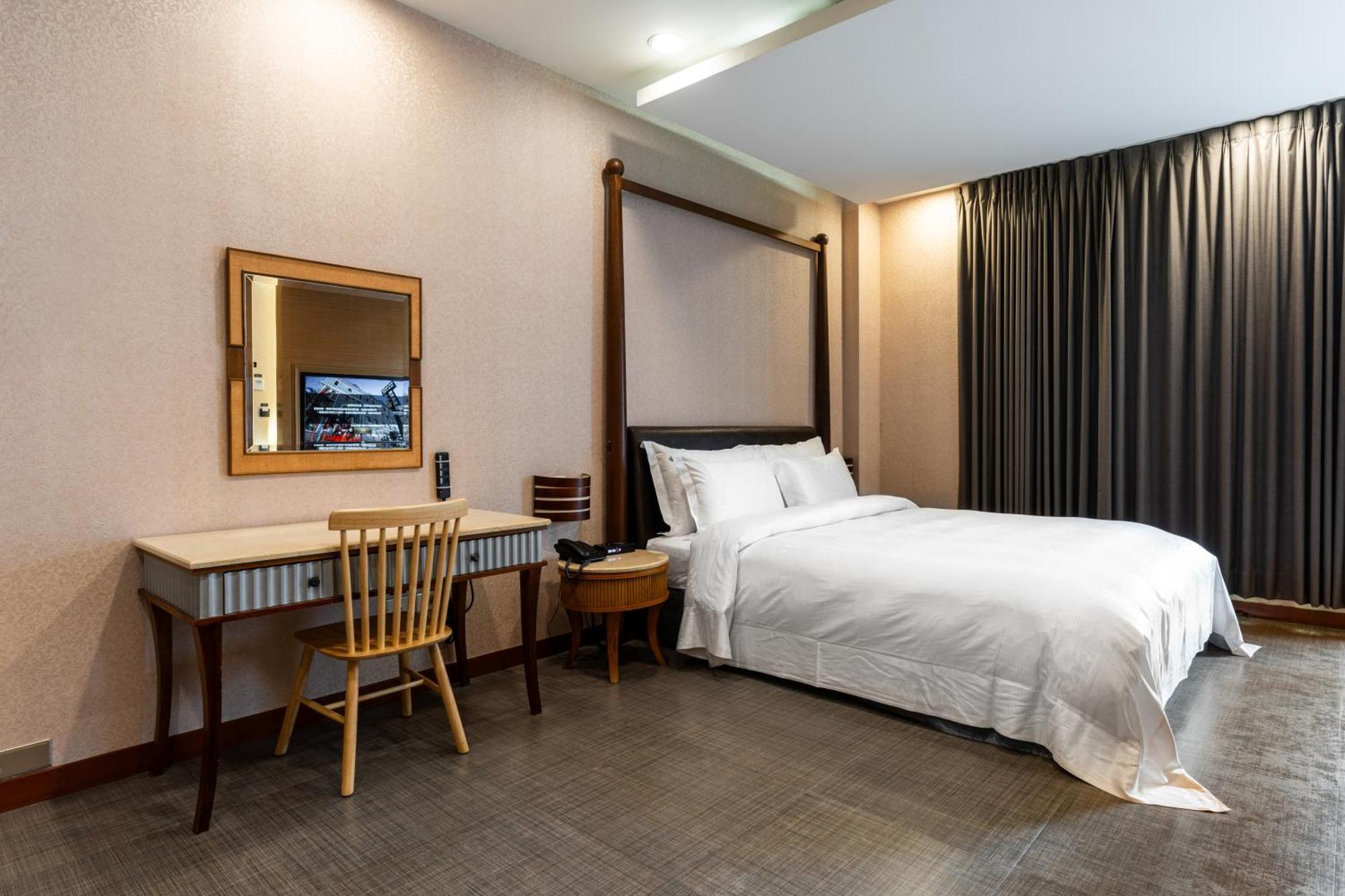 Ohya Chain Boutique Motel-Xinying Buitenkant foto