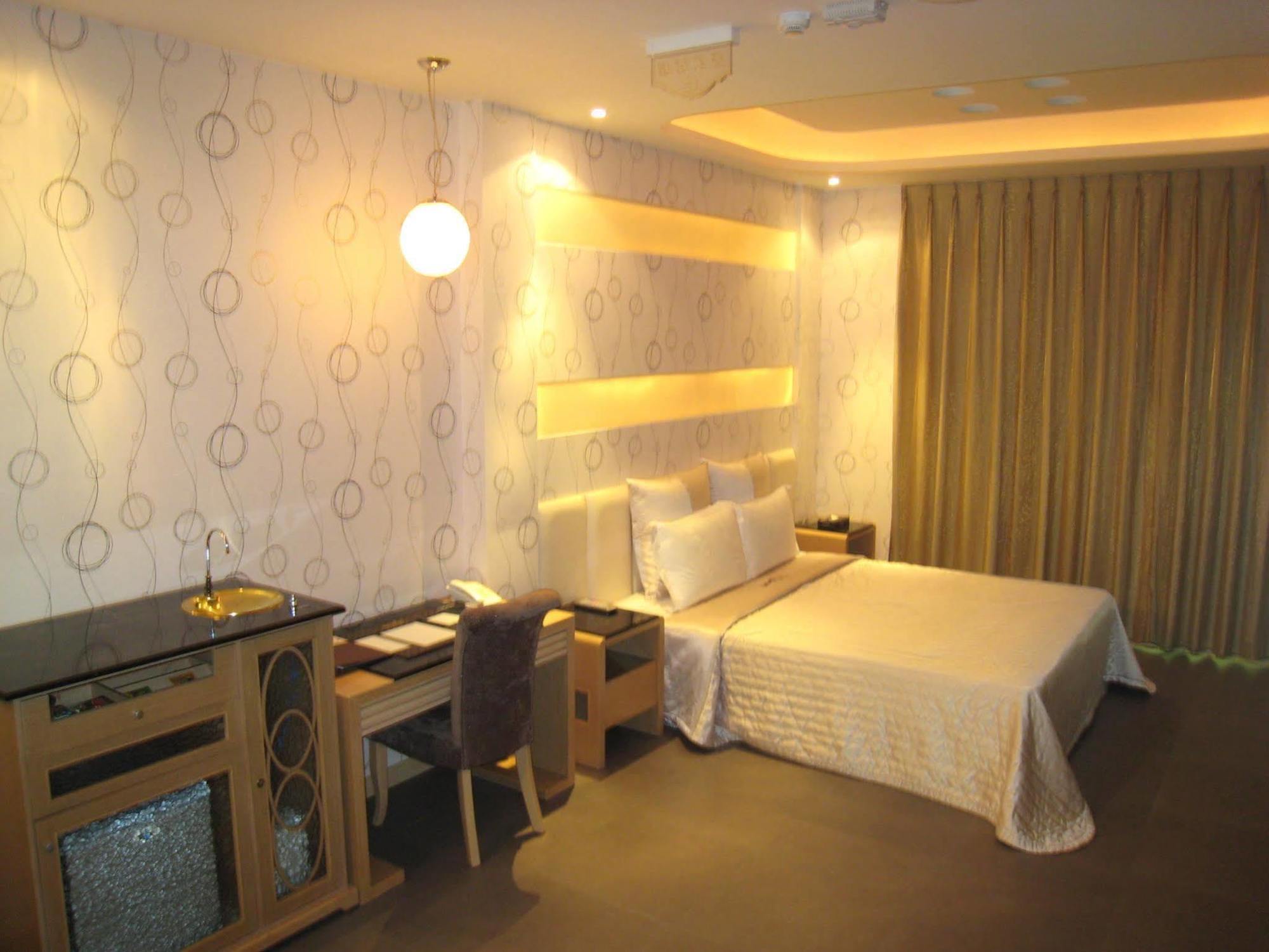 Ohya Chain Boutique Motel-Xinying Buitenkant foto