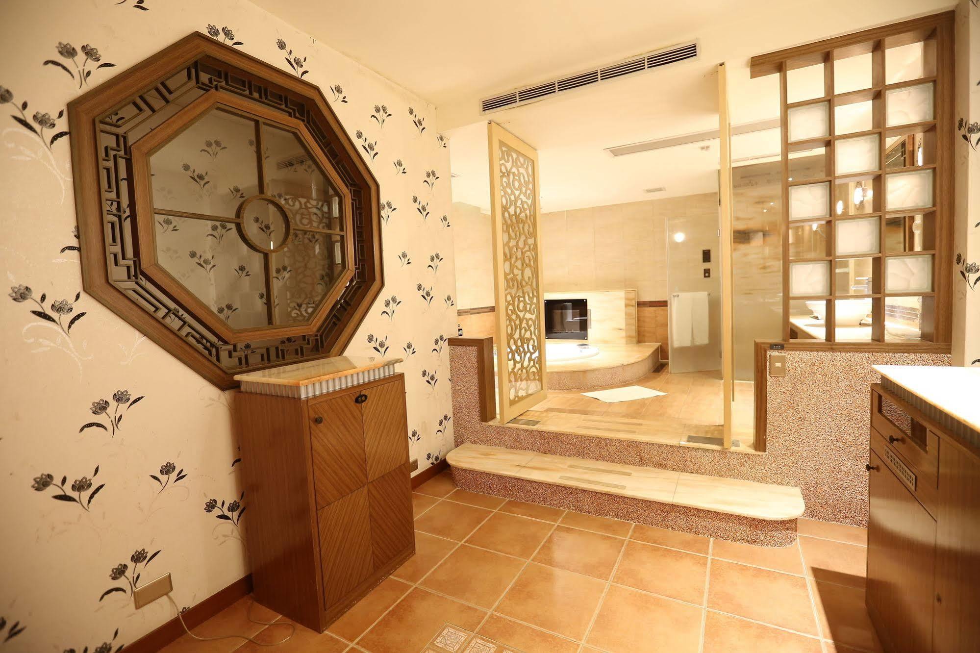 Ohya Chain Boutique Motel-Xinying Buitenkant foto