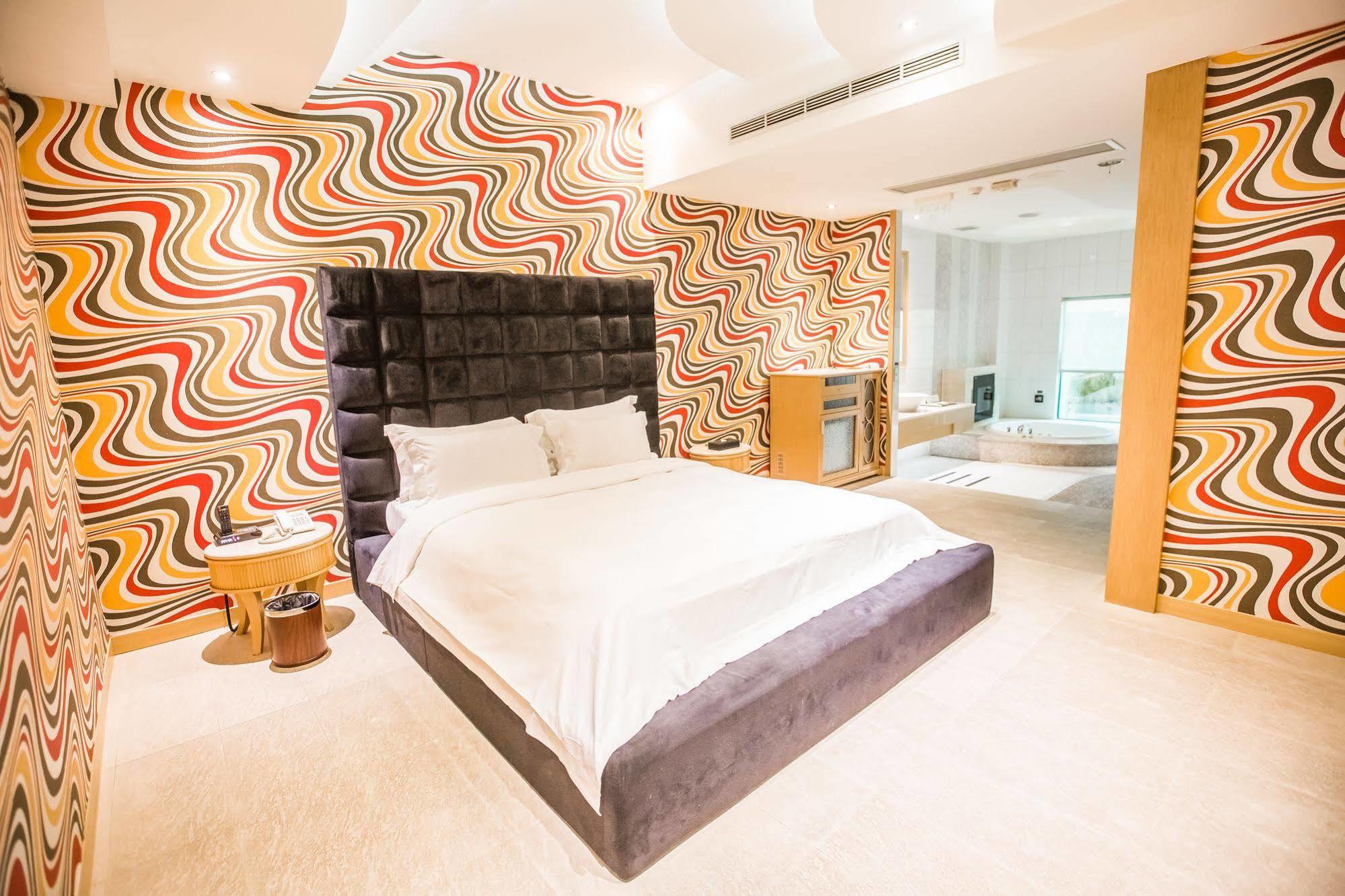 Ohya Chain Boutique Motel-Xinying Buitenkant foto